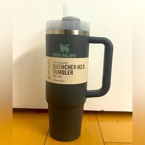 Stanley - Quencher H2.0 30oz Tumbler
